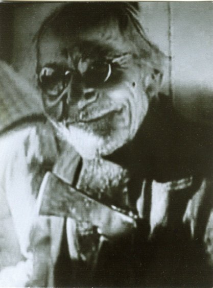Josef Frolek, od Lapače č. 147, děda se sekerou, komparsista ve filmu Tonka Šibenice