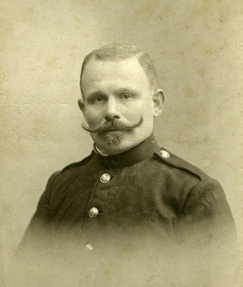 František Hostýnek *1874